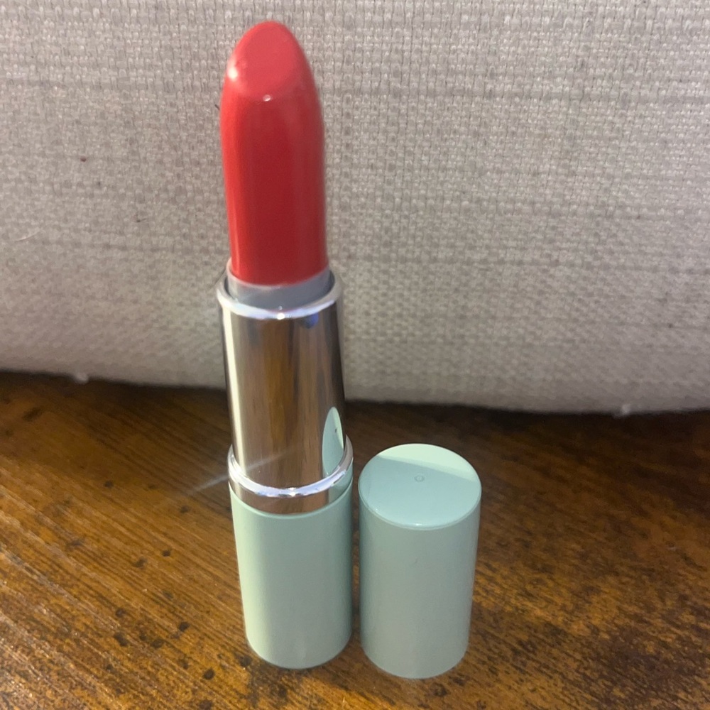Clinique Re-Moisturizing Lipstick shade Ginger Flower